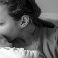 Послуга післяпологового догляду за мамою — що це і навіщо?