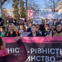 Жіноча солідарність в Україні: мотивація та позитивний досвід